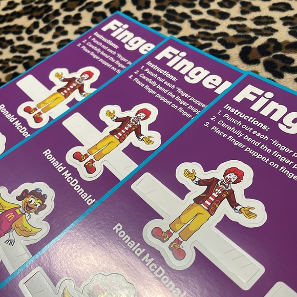 2015 MCDONALDS Finger Puppets Set 💜 Grimace Birdie Hamburglar Happy Meal Kids - Picture 4 of 15